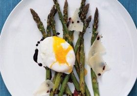 Low Carb High Protein Recipe For Ramadan : Roasted Asparagus and Eggs