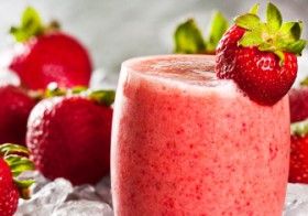 Juice & Smoothie: Strawberry Delight