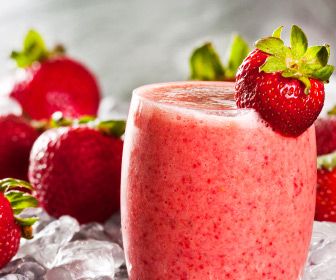Juice & Smoothie: Strawberry Delight