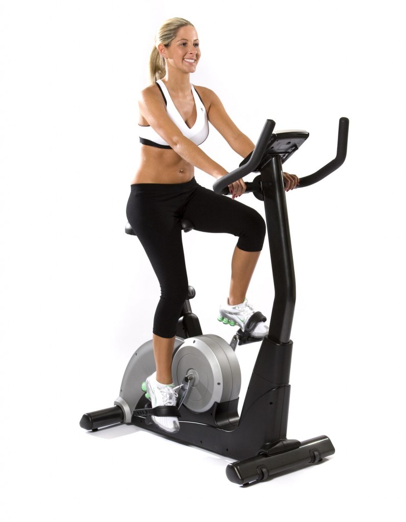 How To Use A Stationary Bike Stand : Conquer Indoor Bicycle Cycling ...