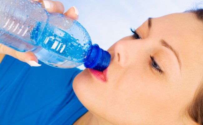 5 Reasons You Need to Drink More Water