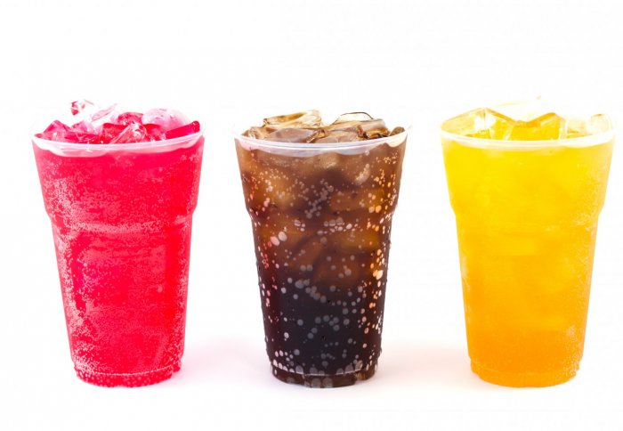 4 Reasons to Rethink Your Love For Fizzy Drinks
