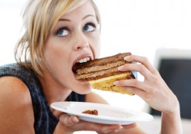 4 Simple Ways To Deal With Food Cravings