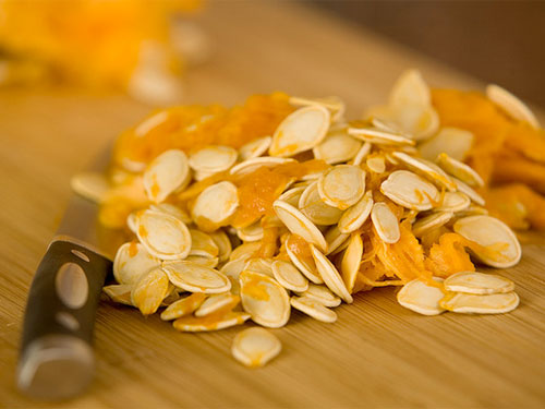 8 Amazing Healthy Benefits Of Pumpkin Seeds