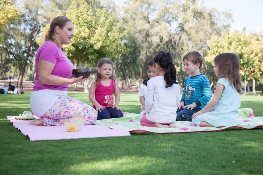 Yoga lessons for kids in Dubai